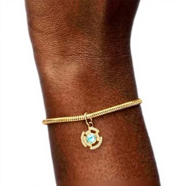 Ciondolo Pandora reattore ARC oro 14 carati Iron Man