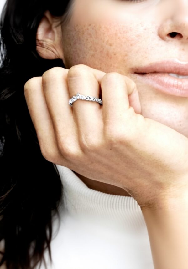 Anello PANDORA regale argento zirconia cubica donna