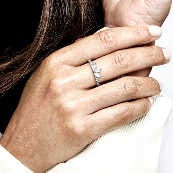 Anello Pandora Herbarium Petali Luminosi Argento Sterling